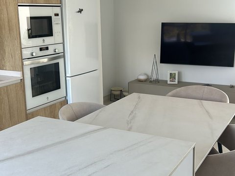 First photo of the property