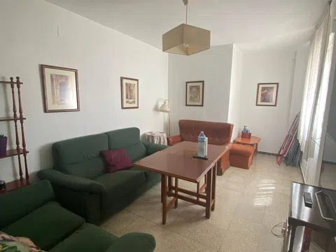 Fotografía del inmueble reportado: 850 €/mes — Granada, Granada