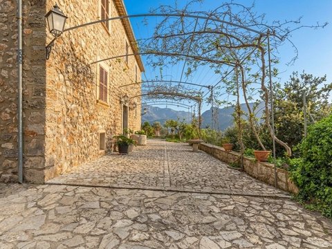 7-bedroom freehold villa in Sóller — photo 1 of 5