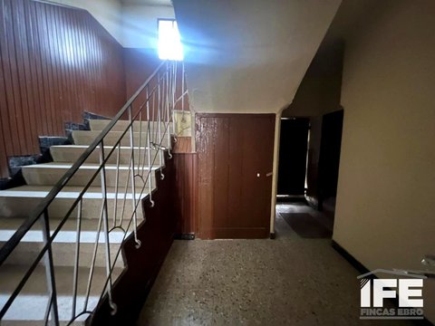 Перша фотографія об’єкта нерухомості