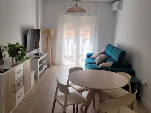 Fotografía del inmueble reportado: 1.500 €/mes — Almería, Almería