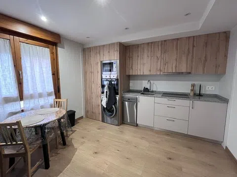 Fotografía del inmueble reportado: 750 €/mes — León, León