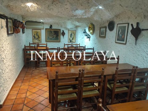 Перша фотографія об’єкта нерухомості