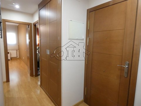 Kiinteistön ensimmäinen kuva