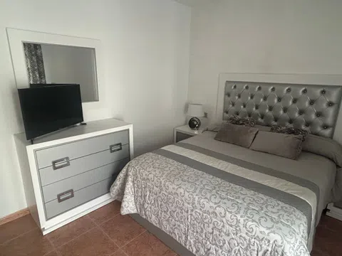 Fotografía del inmueble reportado: 750 €/mes — Granada, Granada