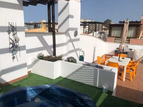 Fotografía del inmueble reportado: 500 €/mes — Almería, Almería