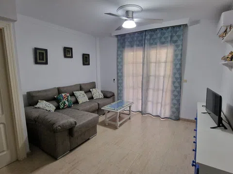 Fotografía del inmueble reportado: 700 €/mes — Granada, Granada