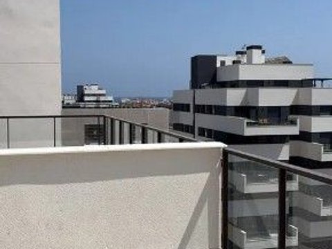 First photo of the property