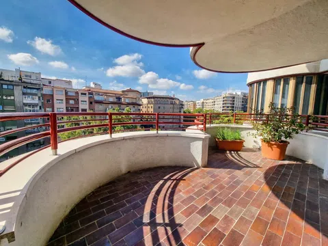 Fotografía del inmueble reportado: 2.300 €/mes — Zaragoza, Zaragoza