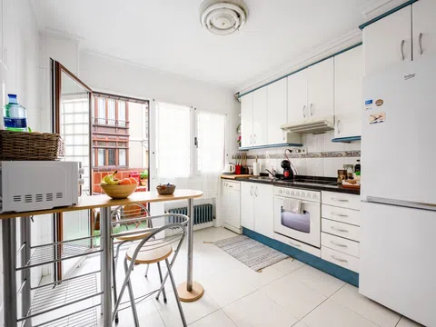 Fotografía del inmueble reportado: 1.350 €/mes — Gijón, Gijón
