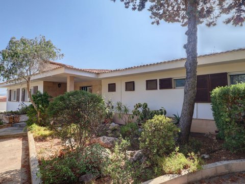 3-bedroom freehold villa in Calvià — photo 1 of 5