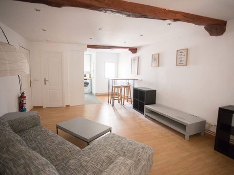 First photo of the property