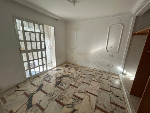 First photo of the property