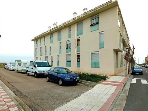 Перша фотографія об’єкта нерухомості