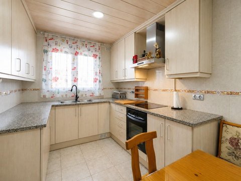 Immobilien, Playa de Lloret de Mar, Lloret de Mar, Spanien: Häuser und Wohnungen kaufen — idealista