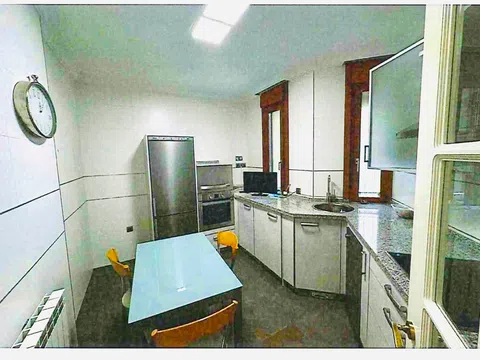 Fotografía del inmueble reportado: 1.100 €/mes — León, León