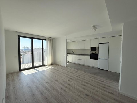 First photo of the property