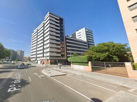 Перша фотографія об’єкта нерухомості