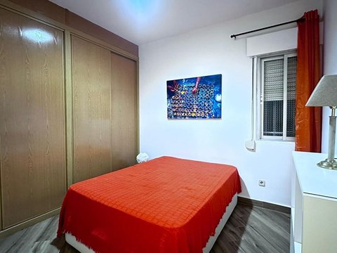 Перша фотографія об’єкта нерухомості