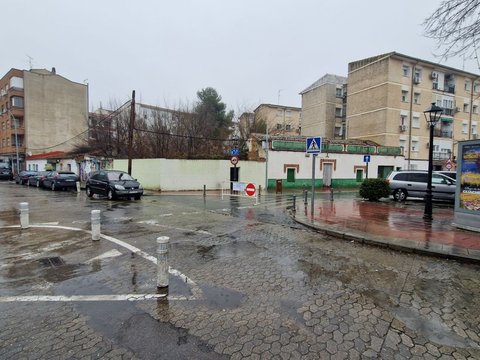 First photo of the property