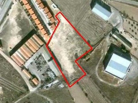 Перша фотографія об’єкта нерухомості