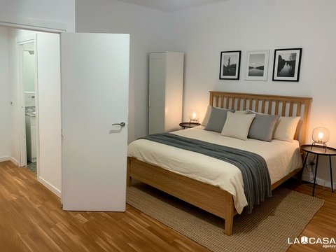 First photo of the property