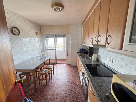 First photo of the property