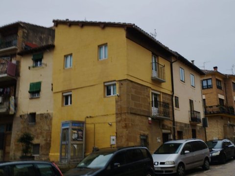 First photo of the property