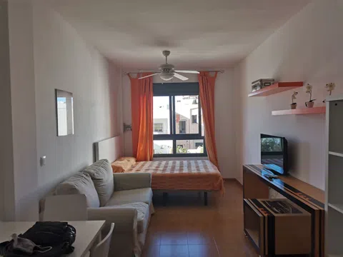 Fotografía del inmueble reportado: 425 €/mes — Almería, Almería