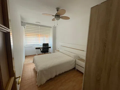 Fotografía del inmueble reportado: 1.300 €/mes — Almería, Almería