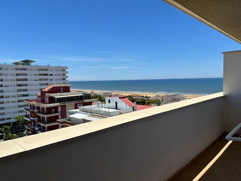 Fotografía del inmueble reportado: 2.400 €/mes — Huelva, Huelva