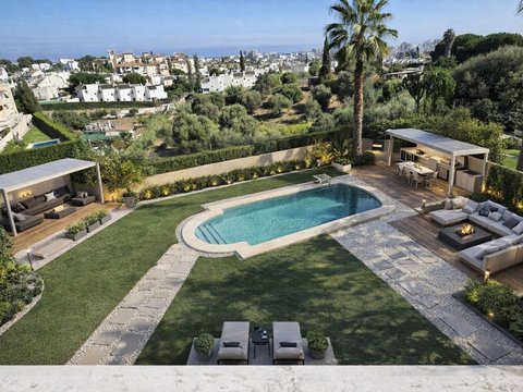 4-bedroom freehold villa in Mijas — photo 1 of 1