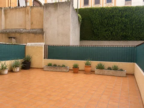 Vivienda en Via de Sant Ignasi, Manresa