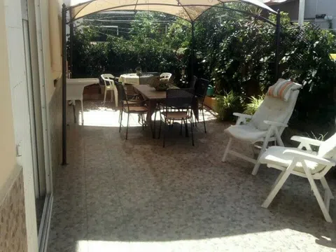 Fotografía del inmueble reportado: 700 €/mes — Alicante, Alicante