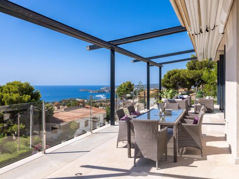 5-bedroom freehold villa in Calvià — photo 1 of 5