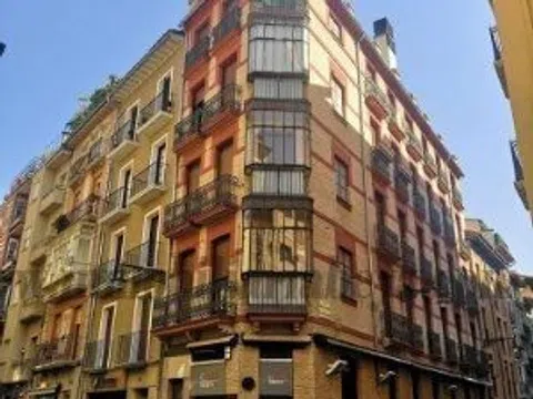 Fotografía del inmueble reportado: 735 €/mes — Navarra, Navarra