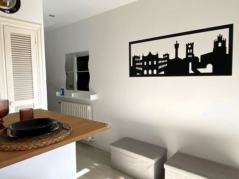 First photo of the property