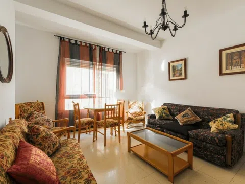 Fotografía del inmueble reportado: 1.200 €/mes — Granada, Granada