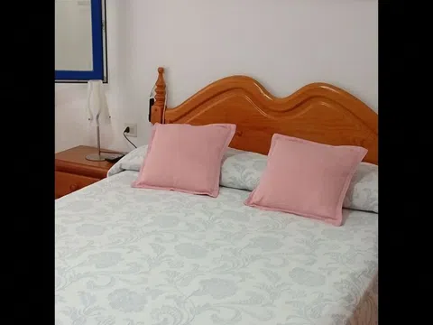 Fotografía del inmueble reportado: 800 €/mes — Granada, Granada