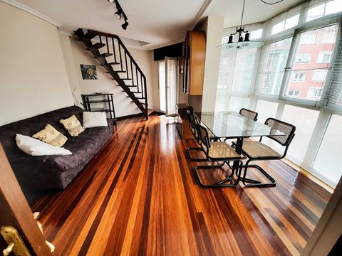 First photo of the property