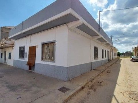 Перша фотографія об’єкта нерухомості
