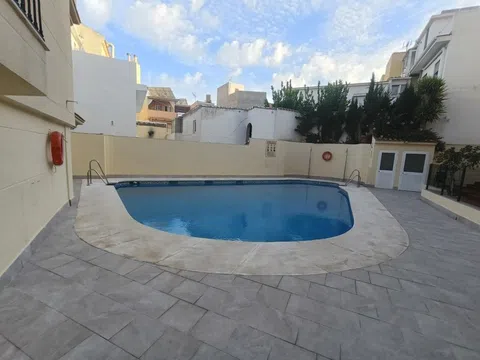 Fotografía del inmueble reportado: 2.400 €/mes — Málaga, Málaga