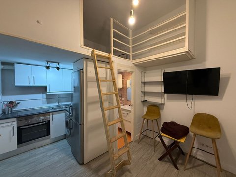First photo of the property