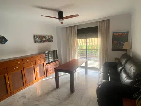 Fotografía del inmueble reportado: 1.000 €/mes — Granada, Granada