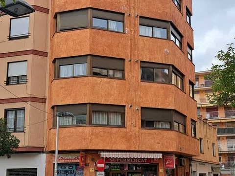 Fotografía del inmueble reportado: 930 €/mes — Girona, Girona