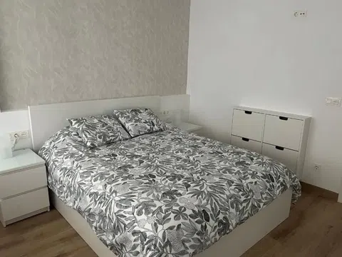 Fotografía del inmueble reportado: 995 €/mes — Granada, Granada