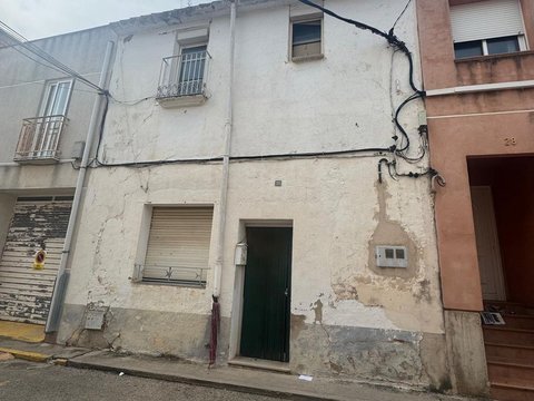 Перша фотографія об’єкта нерухомості