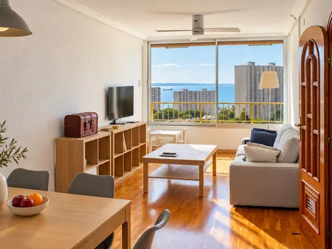 Fotografía del inmueble reportado: 1.230 €/mes — Alicante, Alicante