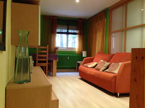 Fotografía del inmueble reportado: 580 €/mes — Girona, Girona