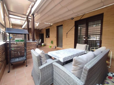 First photo of the property